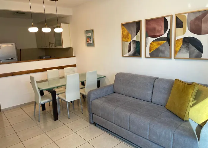Beautiful Apartment In Center Of Jerusalem